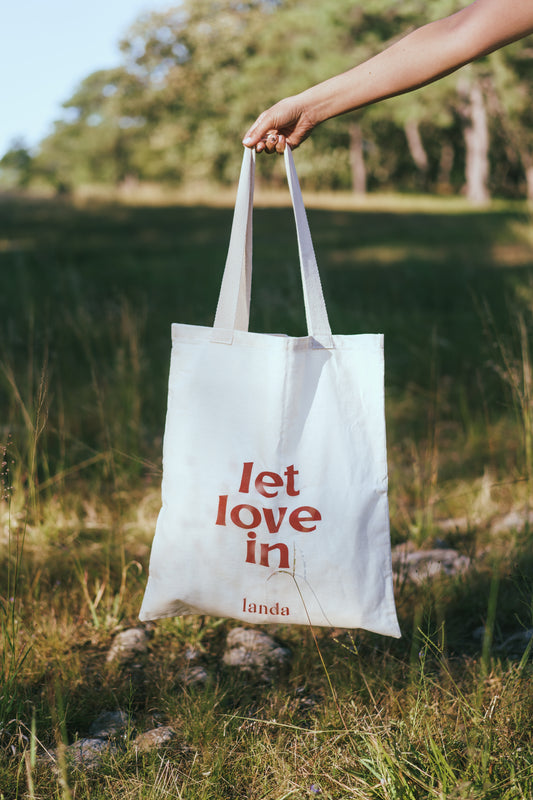 Tote Bag "Let Love In"